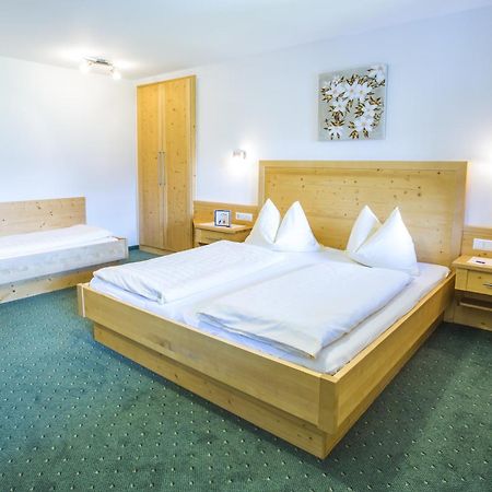 Villa Noeglhof Radstadt Zimmer foto