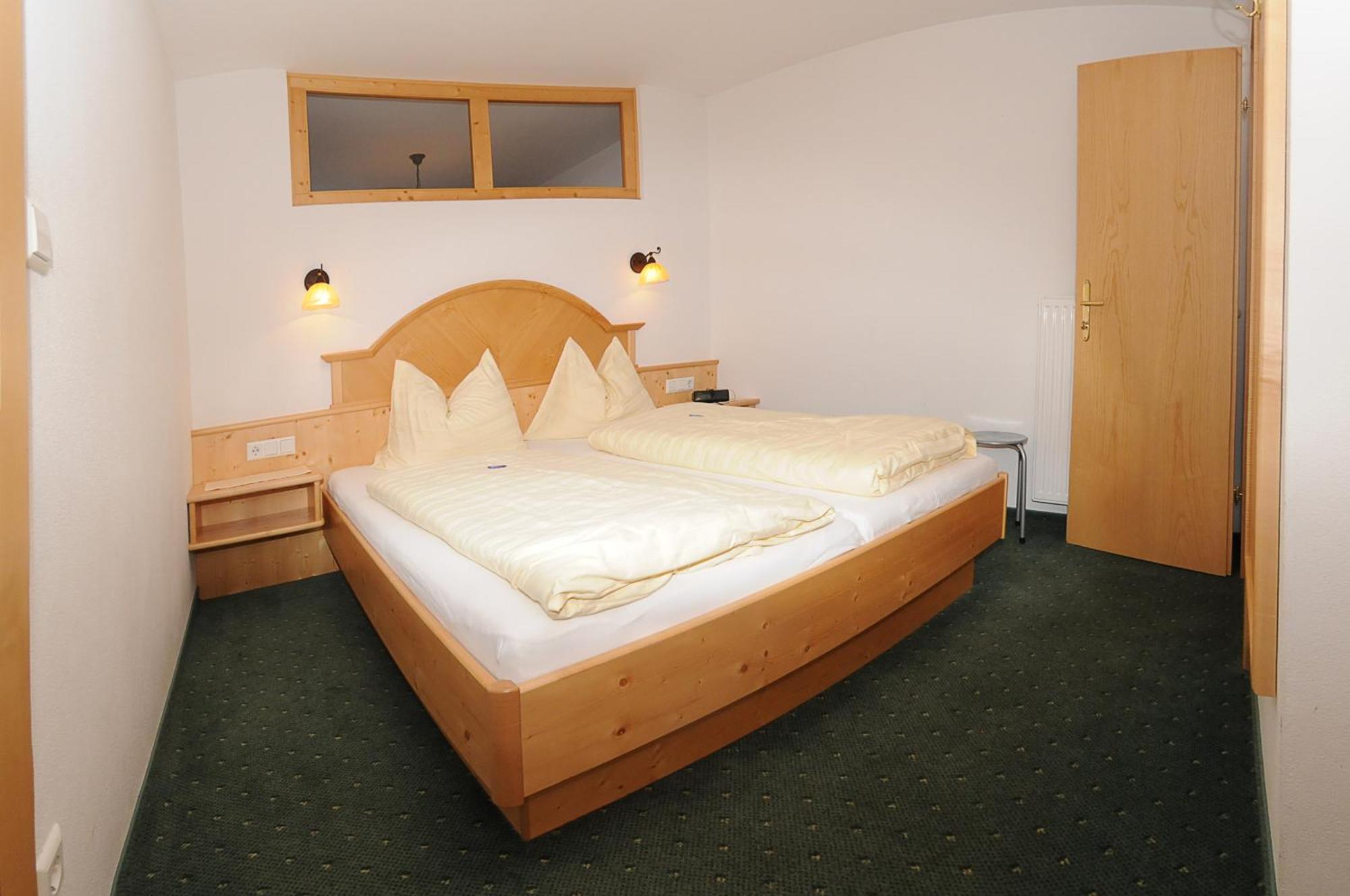 Villa Noeglhof Radstadt Zimmer foto